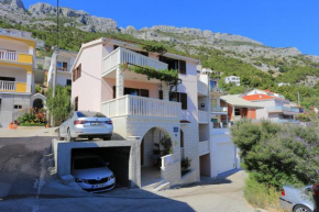 Apartments by the sea Pisak, Omis - 7521